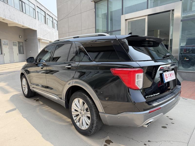 Ford Explorer, 2021 — фото 4 из 10
