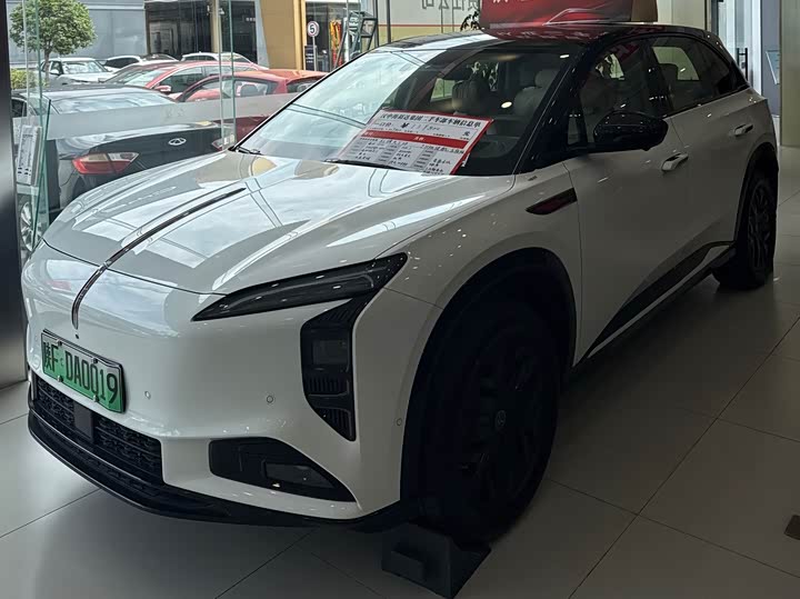 Hongqi EHS7 (Tiangong 08), 2025 — купить в Санкт-Петербурге под ключ