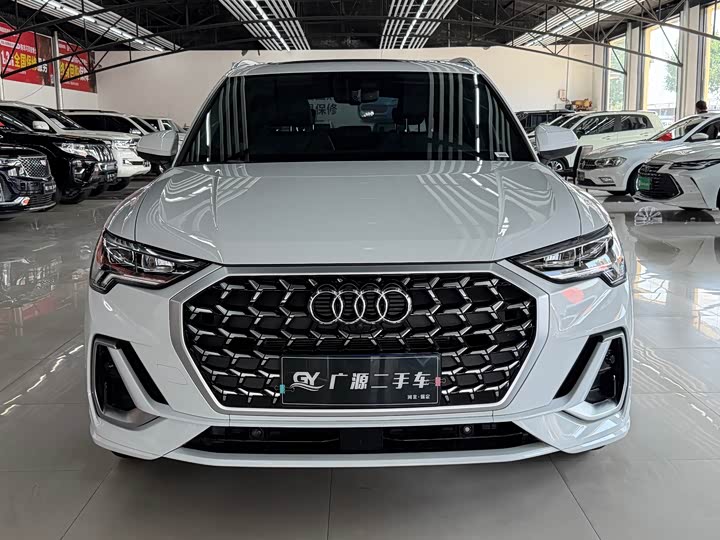 Audi Q3, 2025 — фото 2 из 9