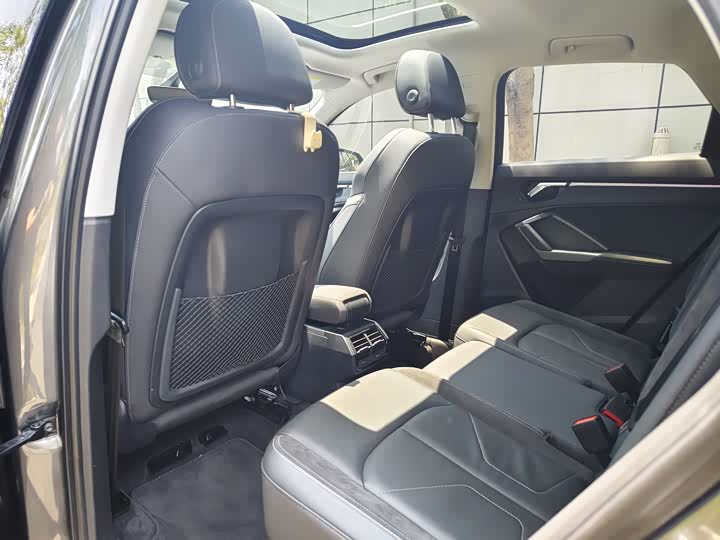 Audi Q3 Sportback, 2022 — фото 7 из 9