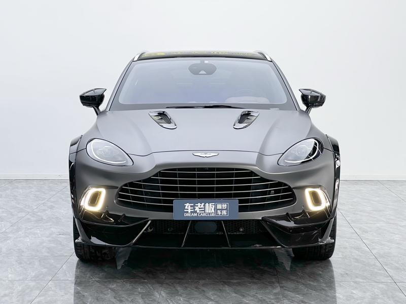 Aston Martin DBX, 2022 — фото 2 из 12