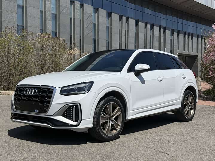 Audi Q2L, 2022 — купить в Перми под ключ