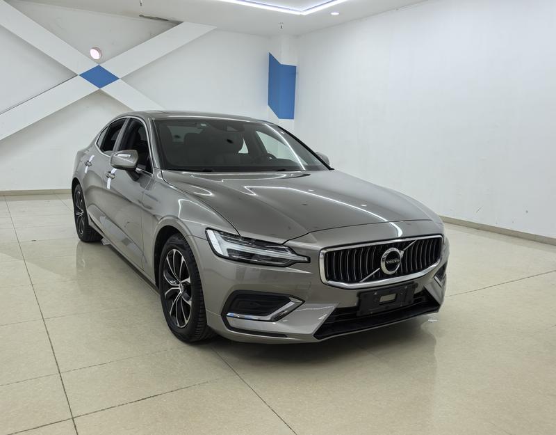 Volvo S60, 2021 — фото 3 из 12