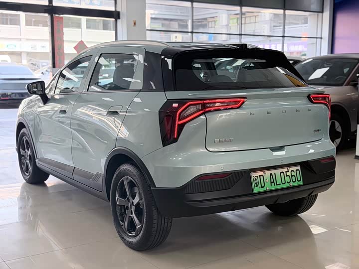 Geely Geometry E Firefly, 2024 — фото 6 из 9