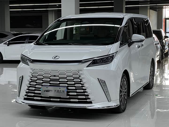 Lexus LM, 2024 — купить в Саранске под ключ