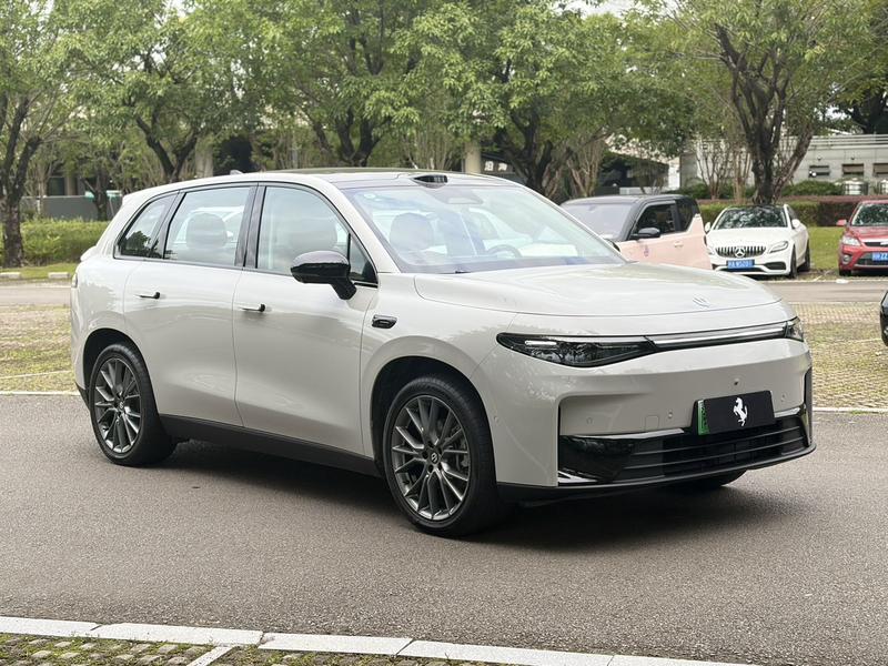 Leapmotor C10, 2025 — фото 3 из 12