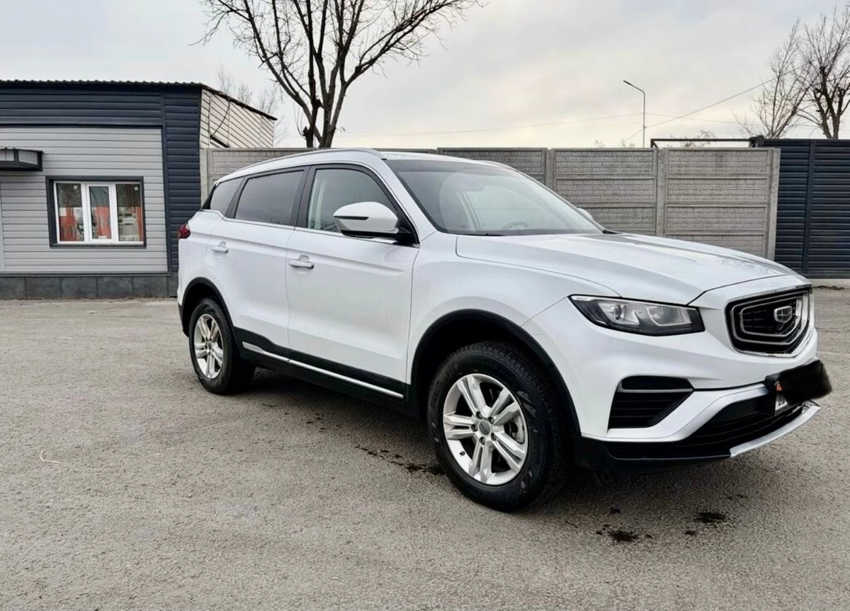 Geely Atlas PRO, 2023 — фото 3 из 10