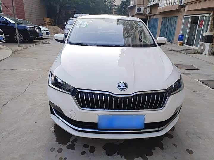 Skoda Rapid, 2022 — фото 3 из 9