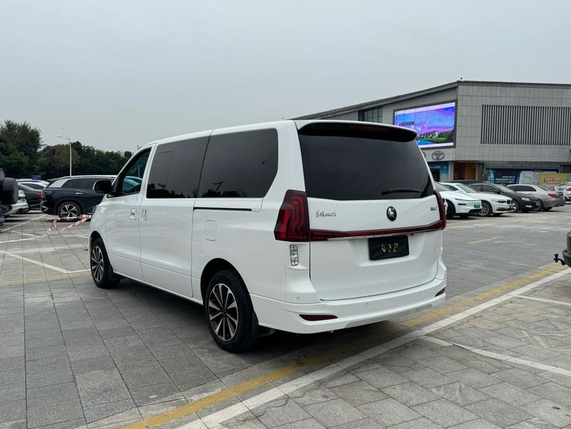 Dongfeng Forthing M7, 2022 — фото 4 из 12