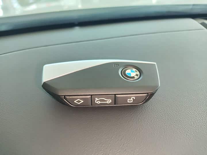 BMW i5, 2025 — фото 9 из 9