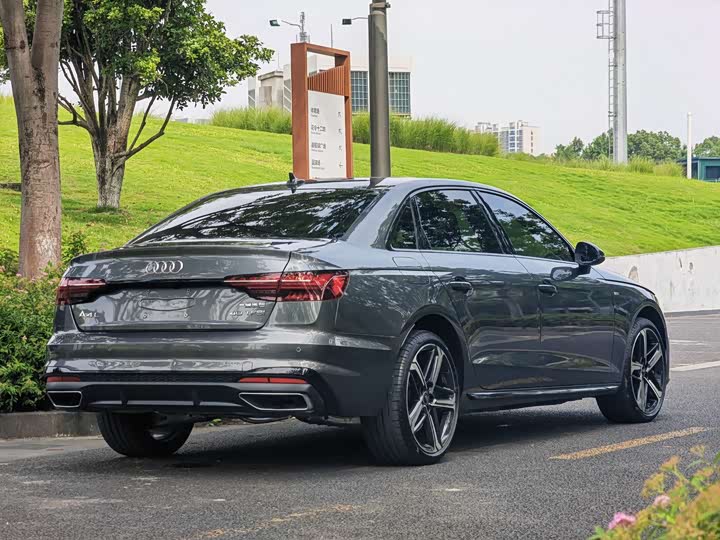 Audi A4L, 2025 — фото 4 из 9