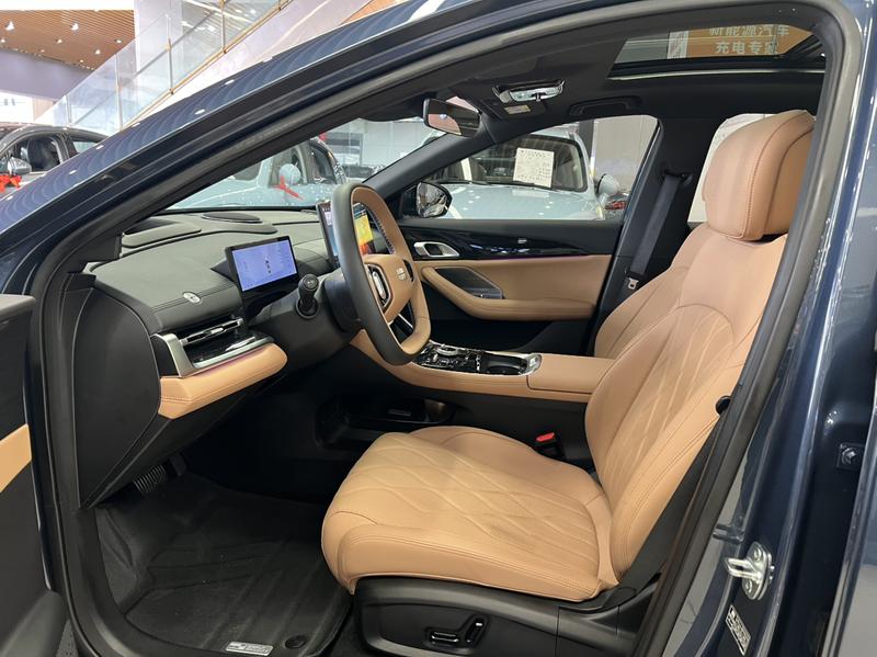 Geely Galaxy A7, 2025 — фото 9 из 12