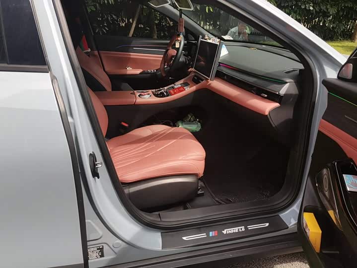 Geely Galaxy L6, 2024 — фото 8 из 9