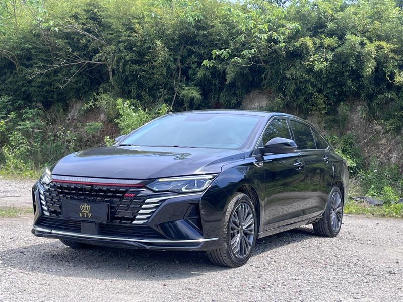 Dongfeng Aeolus Yixuan Max, 2022 — купить в Москве под ключ