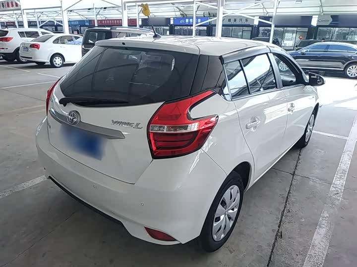 Toyota Yaris L Hatchback, 2021 — фото 7 из 9