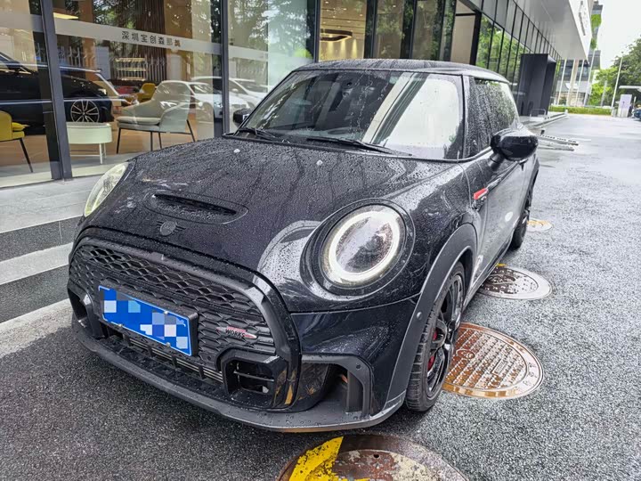 Mini Mini JCW, 2021 — купить в Москве под ключ