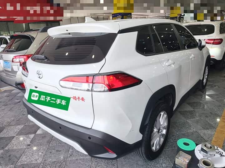 Toyota Corolla Cross, 2022 — фото 7 из 9