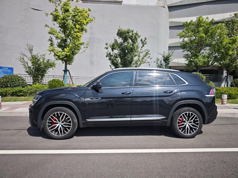Volkswagen Teramont Pro, 2024 — фото 3 из 10