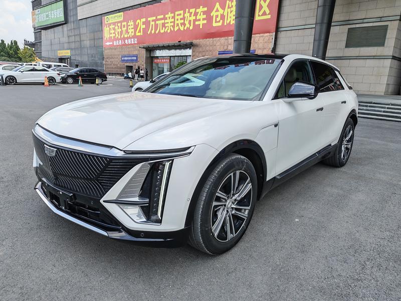 Cadillac Lyriq, 2023 — купить в Нижнем Новгороде под ключ