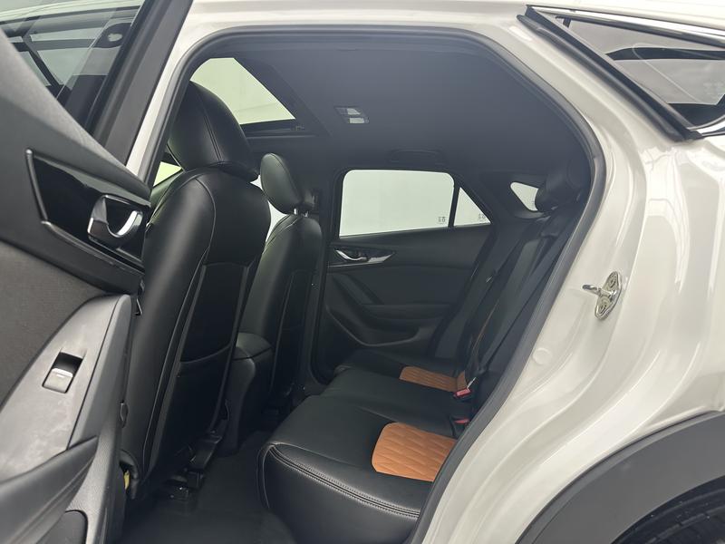 Mazda CX-4, 2023 — фото 9 из 11