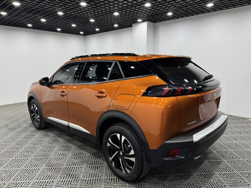 Peugeot 2008, 2022 — фото 4 из 9