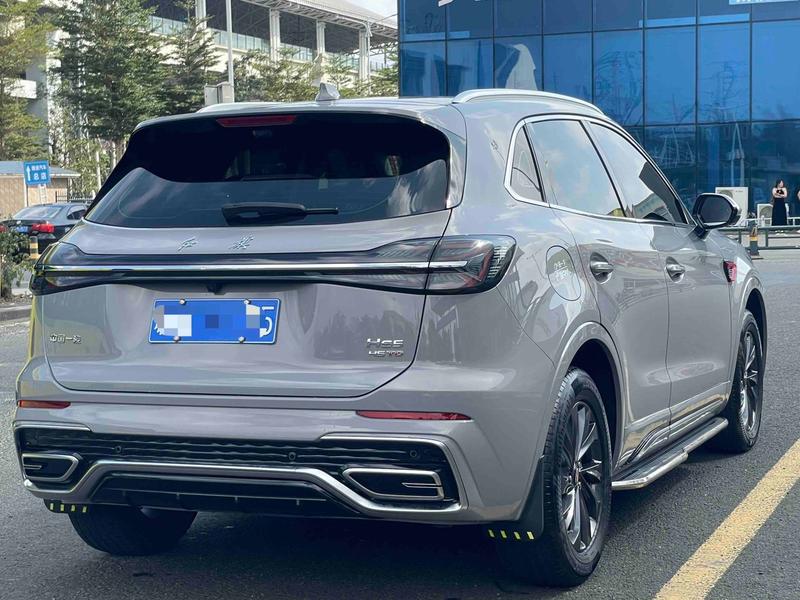 Hongqi HS5, 2023 — фото 6 из 10