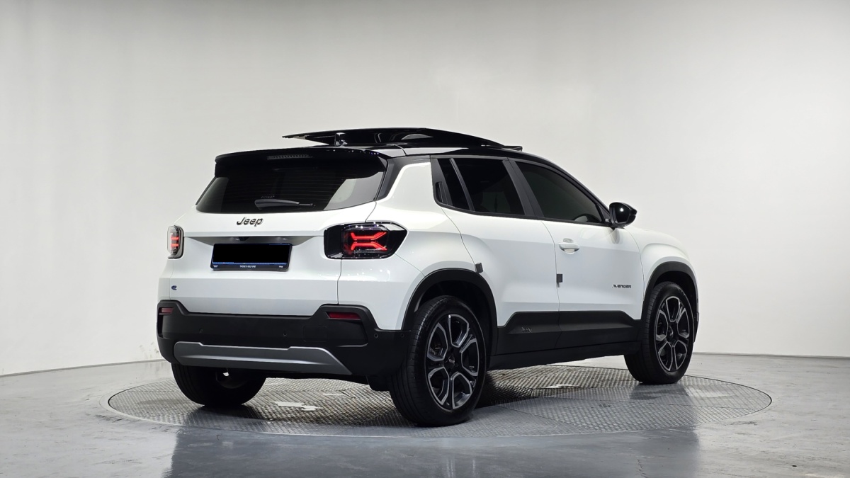 Jeep Avenger, 2024 — фото 2 из 12
