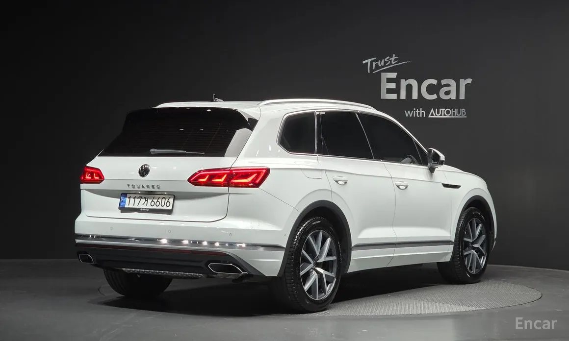 Volkswagen Touareg, 2022 — фото 2 из 12