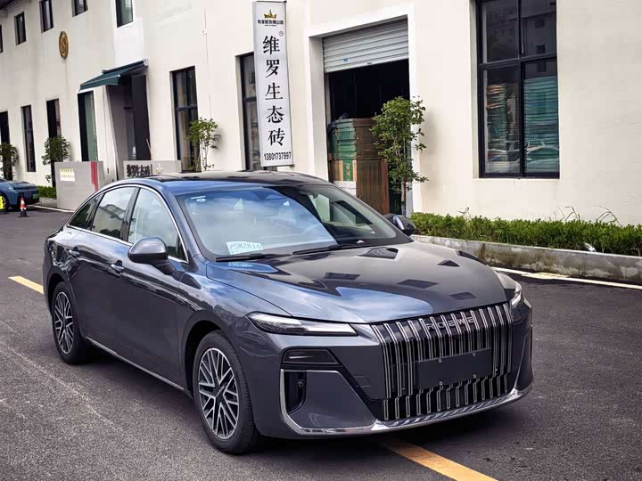 Roewe M7 DMH, 2026 — фото 2 из 9