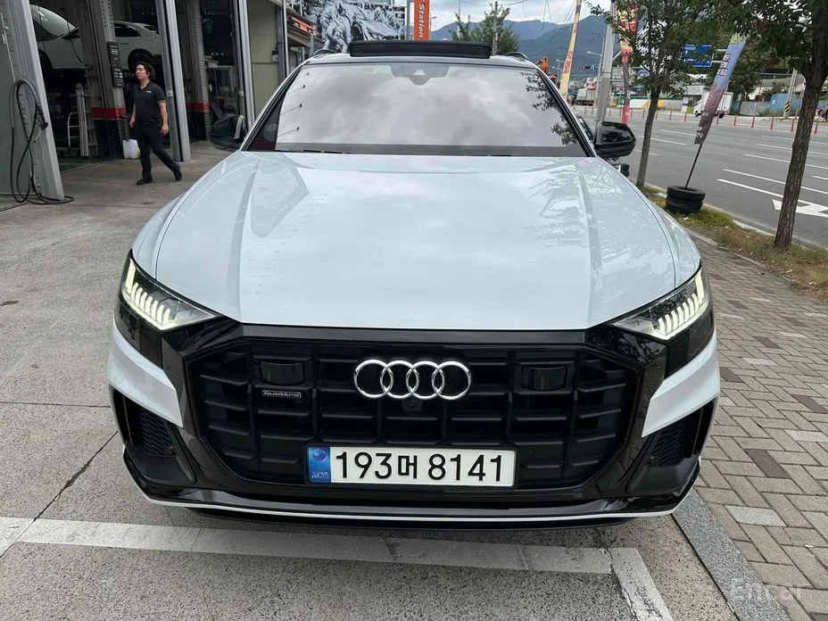Audi Q8, 2022 — фото 3 из 12