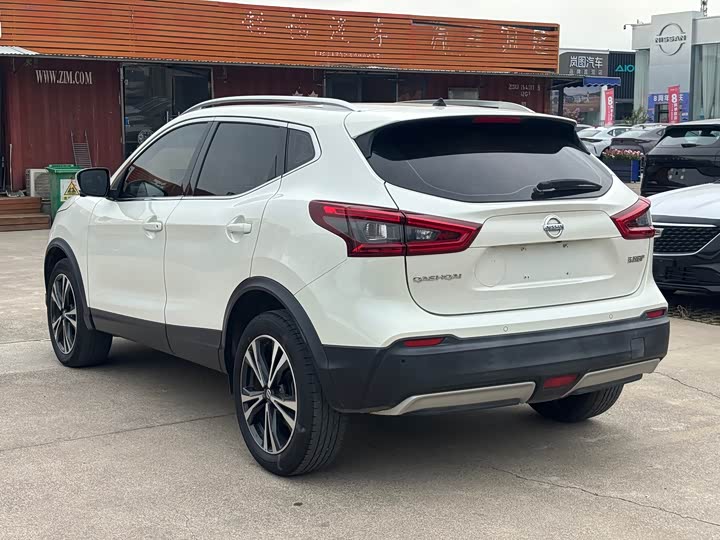 Nissan Qashqai, 2022 — фото 6 из 9