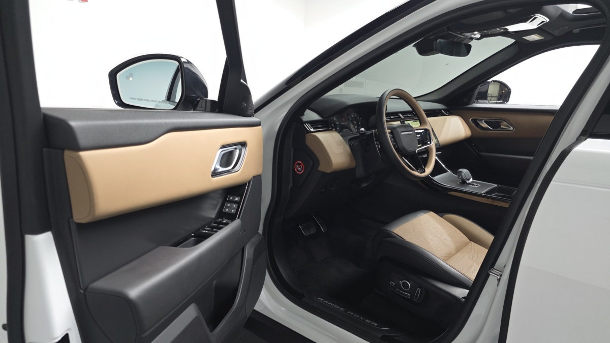 Land Rover Range Rover Velar, 2025 — фото 10 из 12