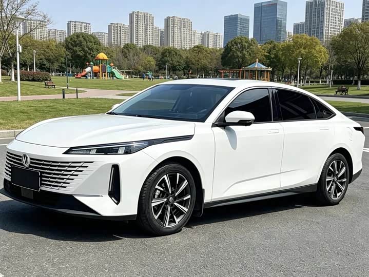 Changan Yida, 2023 — купить в Чебоксарах под ключ