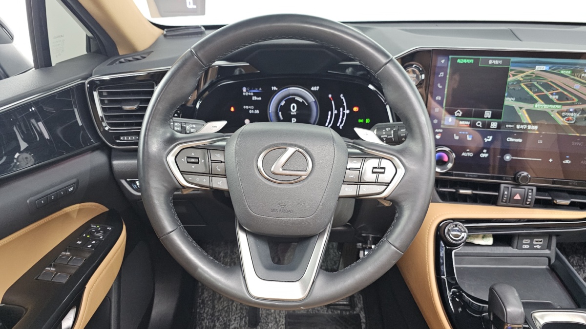 Lexus NX, 2023 — фото 12 из 12
