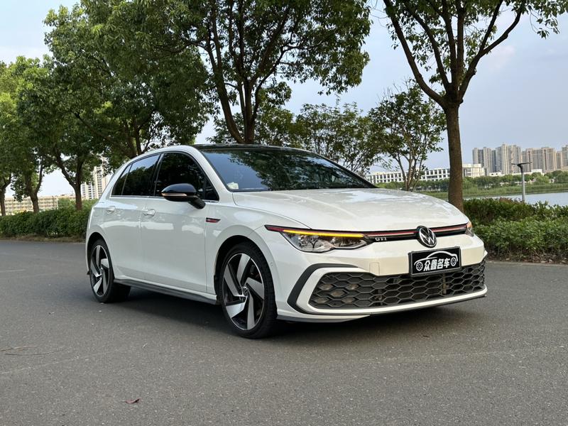 Volkswagen Golf GTI, 2023 — фото 3 из 11