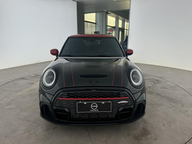 Mini Mini JCW, 2022 — фото 2 из 8