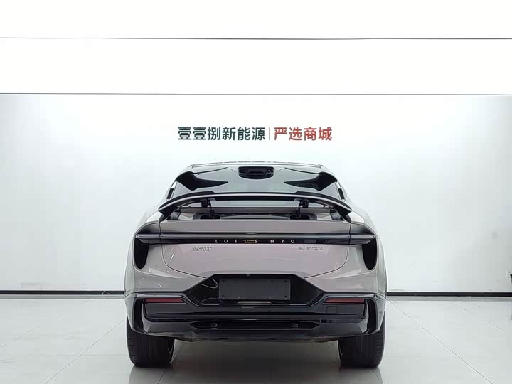 Lotus Eletre, 2023 — фото 9 из 9