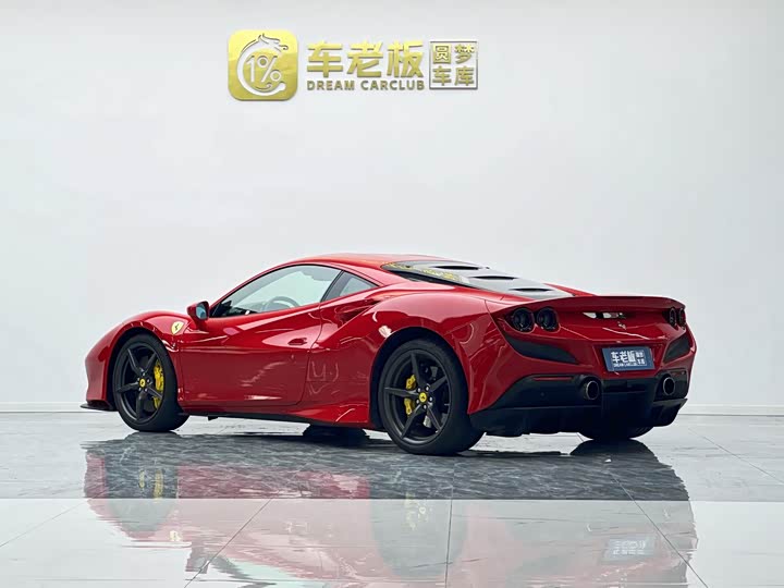Ferrari F8, 2021 — фото 6 из 9