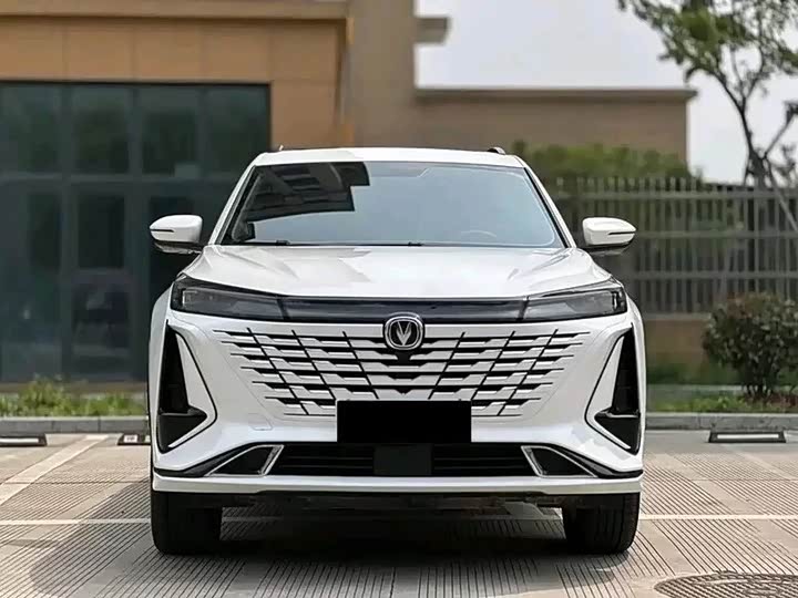 Changan CS75 Plus, 2023 — фото 2 из 9