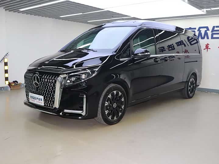 Mercedes-Benz V-Class, 2025 — купить в Кирове под ключ