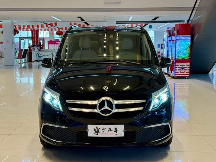 Mercedes-Benz V-Class, 2022 — фото 3 из 9