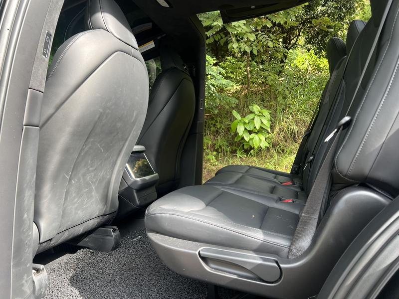 Tesla Model X, 2023 — фото 10 из 11