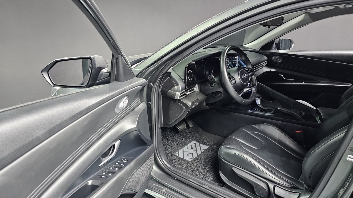 Hyundai Avante, 2022 — фото 10 из 12