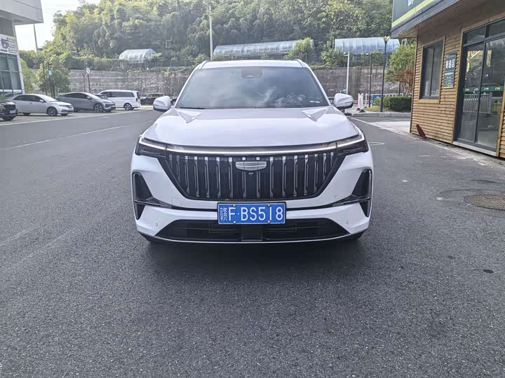 Geely Atlas L, 2025 — фото 3 из 9