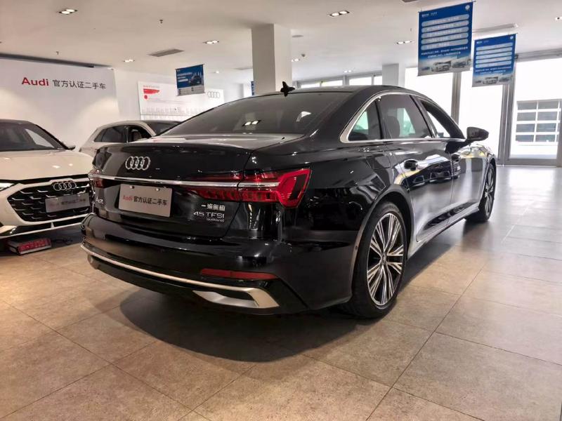 Audi A6L, 2024 — фото 4 из 9