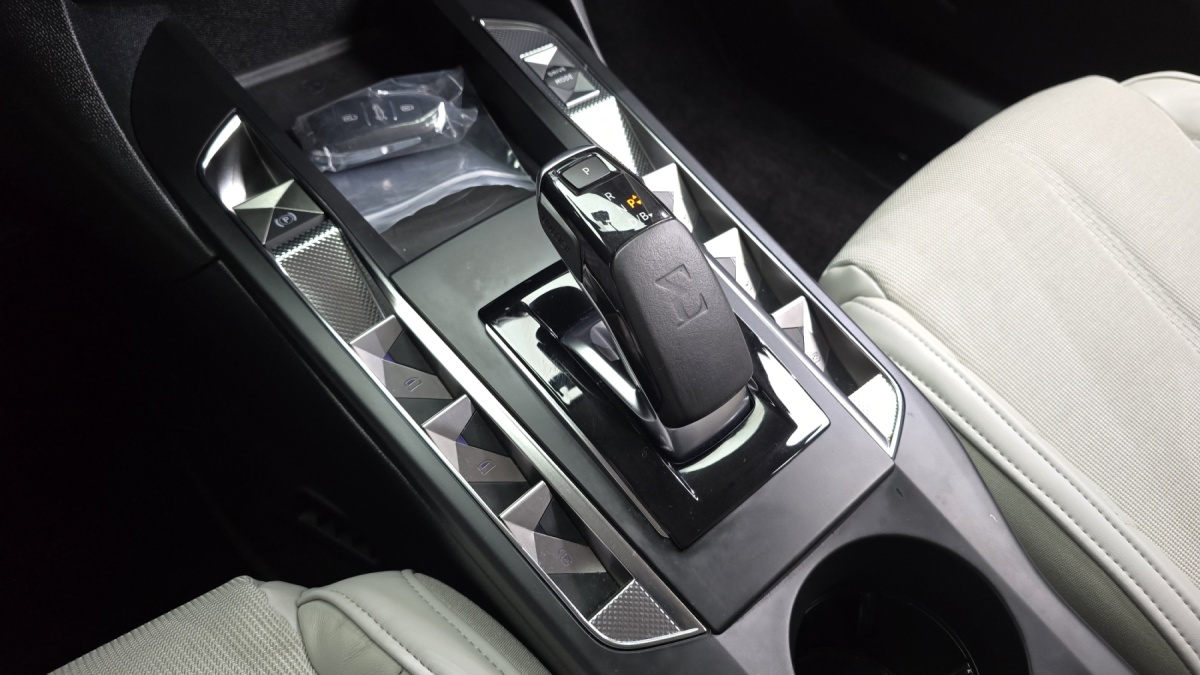 Citroen DS3, 2022 — фото 9 из 12