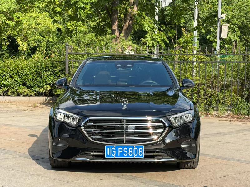Mercedes-Benz E-Class, 2025 — фото 2 из 10