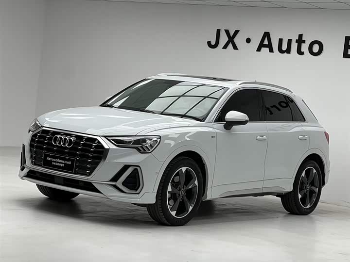 Audi Q3, 2021 — купить в Кирове под ключ