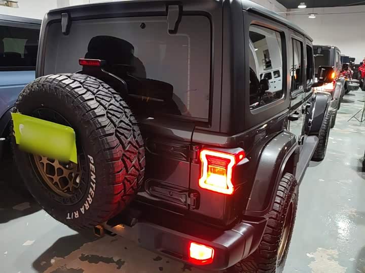 Jeep Wrangler, 2024 — фото 7 из 9