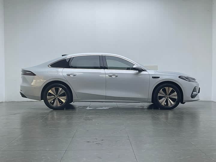 Geely Galaxy A7, 2025 — фото 9 из 9